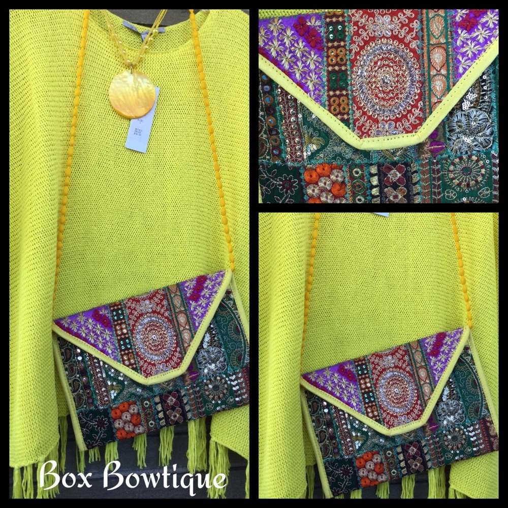 🆕 Silk Embroidered Handbag